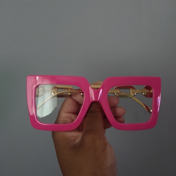 Accessories - Glasses